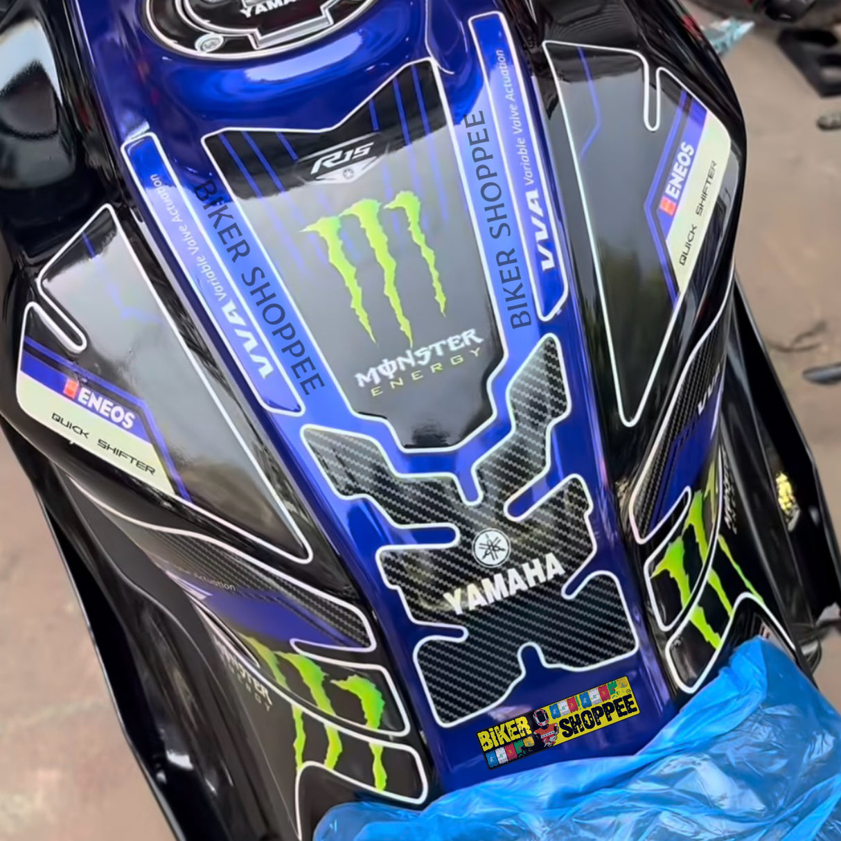 R15V4 FULL TANK PAD FULL COMBO STICKER