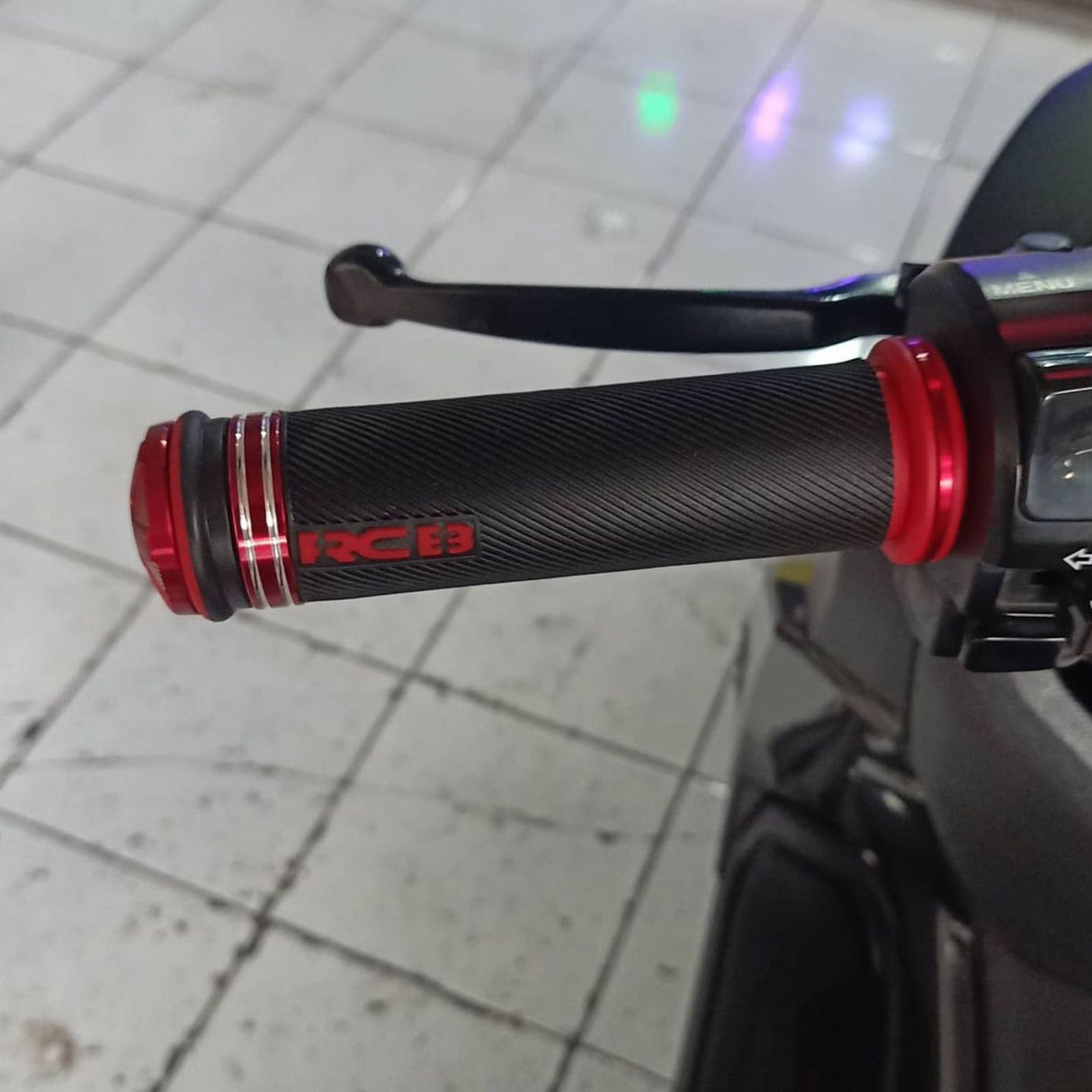RCB REPLICA HANDLE GRIP