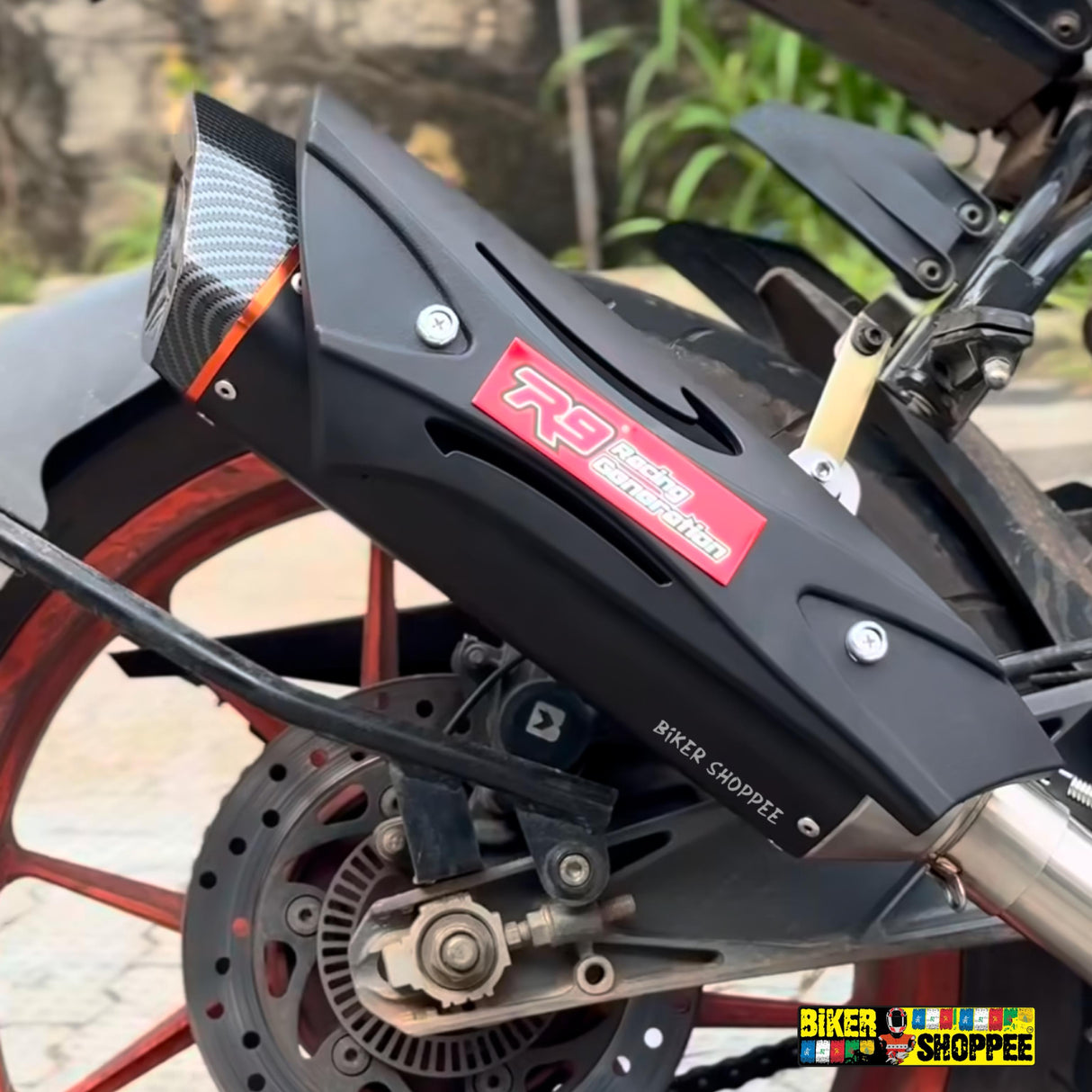 R9 EXHAUST BLACK
