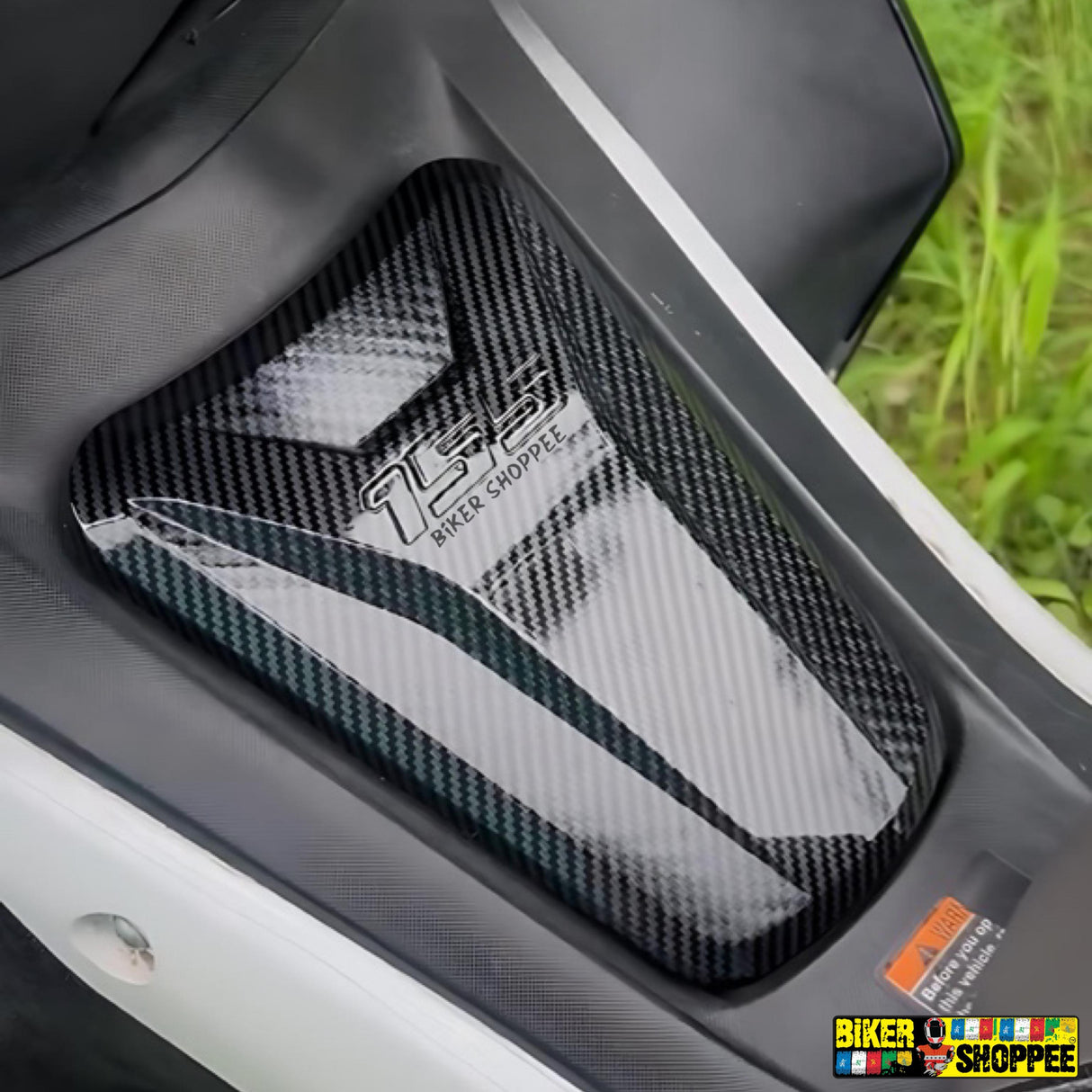 AEROX 155 CARBON FUEL TANK COVER