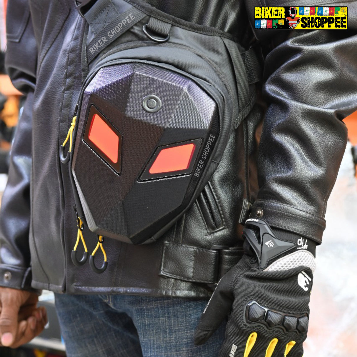 CYBER EYE LED THIGH BAG