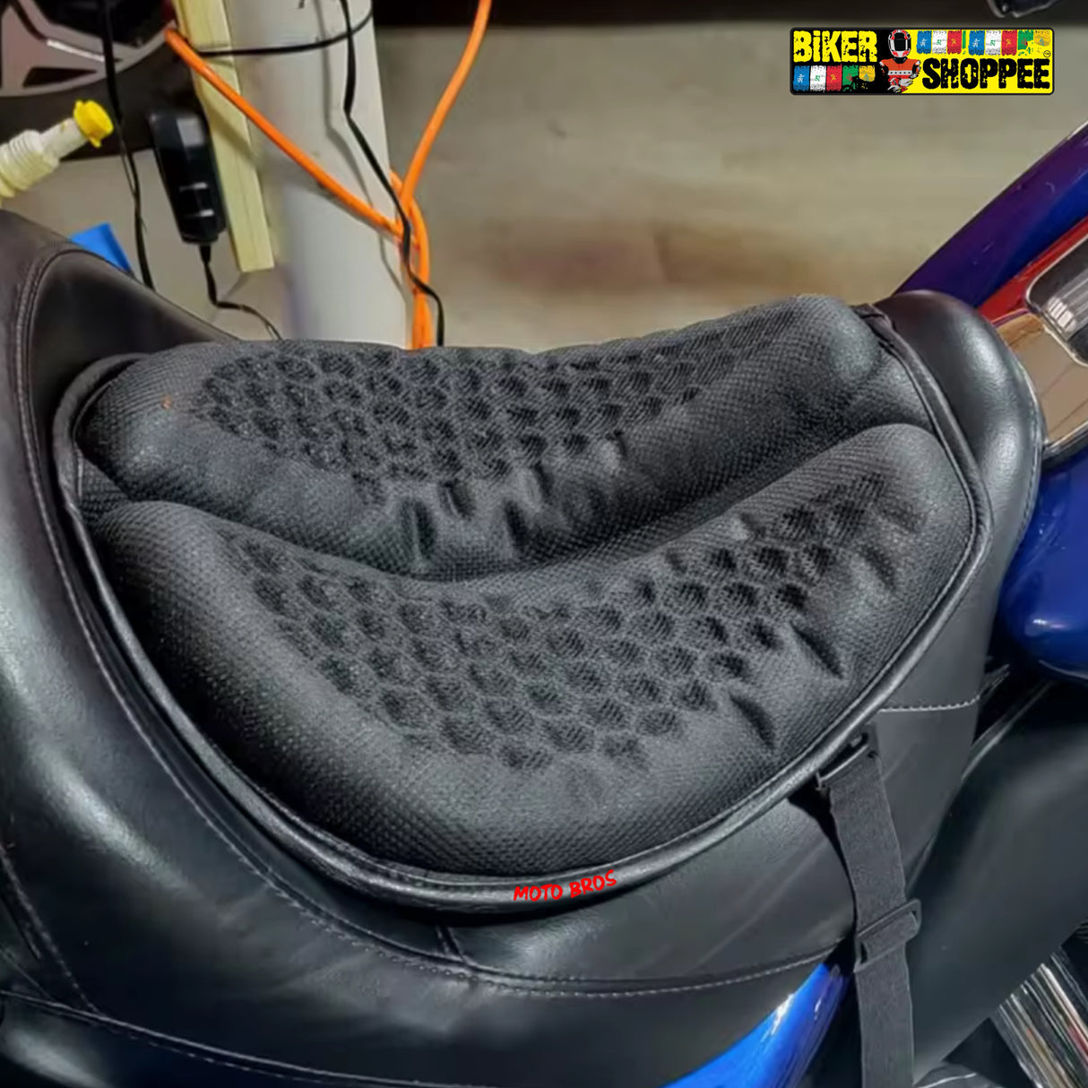 MOTORCYCLE UNIVERSAL SHOCK ABSORBING GEL SEAT CUSHION | BIKER SHOPPEE